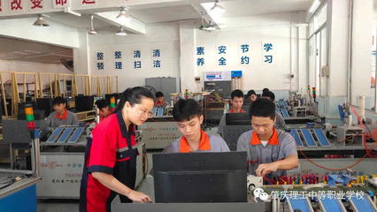 夯實專業(yè)基礎(chǔ) 苦練技能絕活——致乘風(fēng)破浪的你